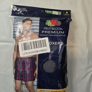 Fruit of the Loom 4pk Premium Boxers - Mens Size M